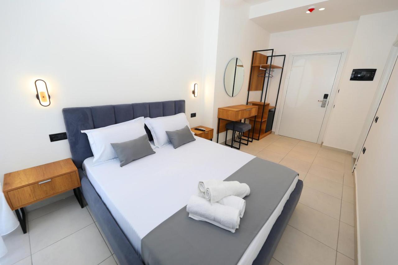 Maor Hotel Bashkia e Orikumit Exteriör bild